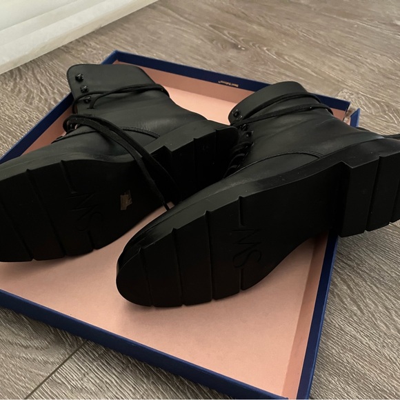 Stuart Weitzman Mckenzee Boots 5.5/36 - Picture 4 of 9